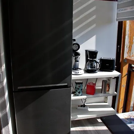 Studio Equipe Avec Balcon Ferme Apartment La Morte